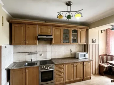 Продаж 2-кімнатної квартири в Києві