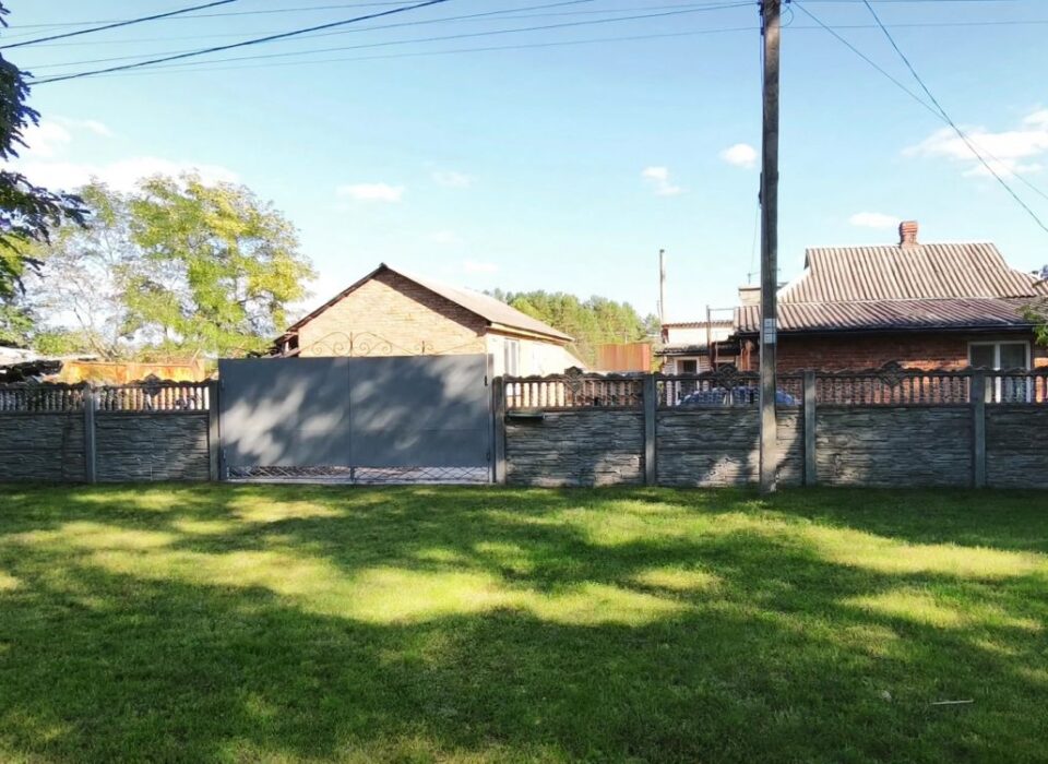 Продаж будинку у Вищій Дубечні