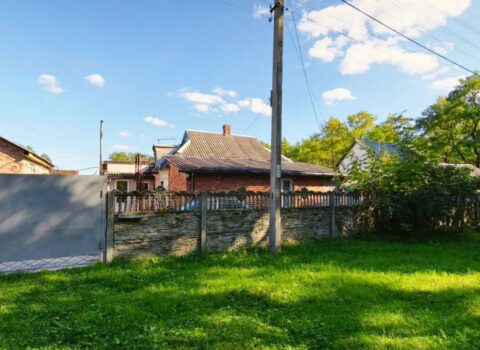 Продаж будинку у Вищій Дубечні